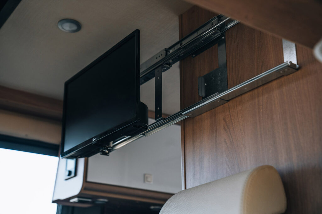 TV BRACKETS & LIFTING SYSTEMS
